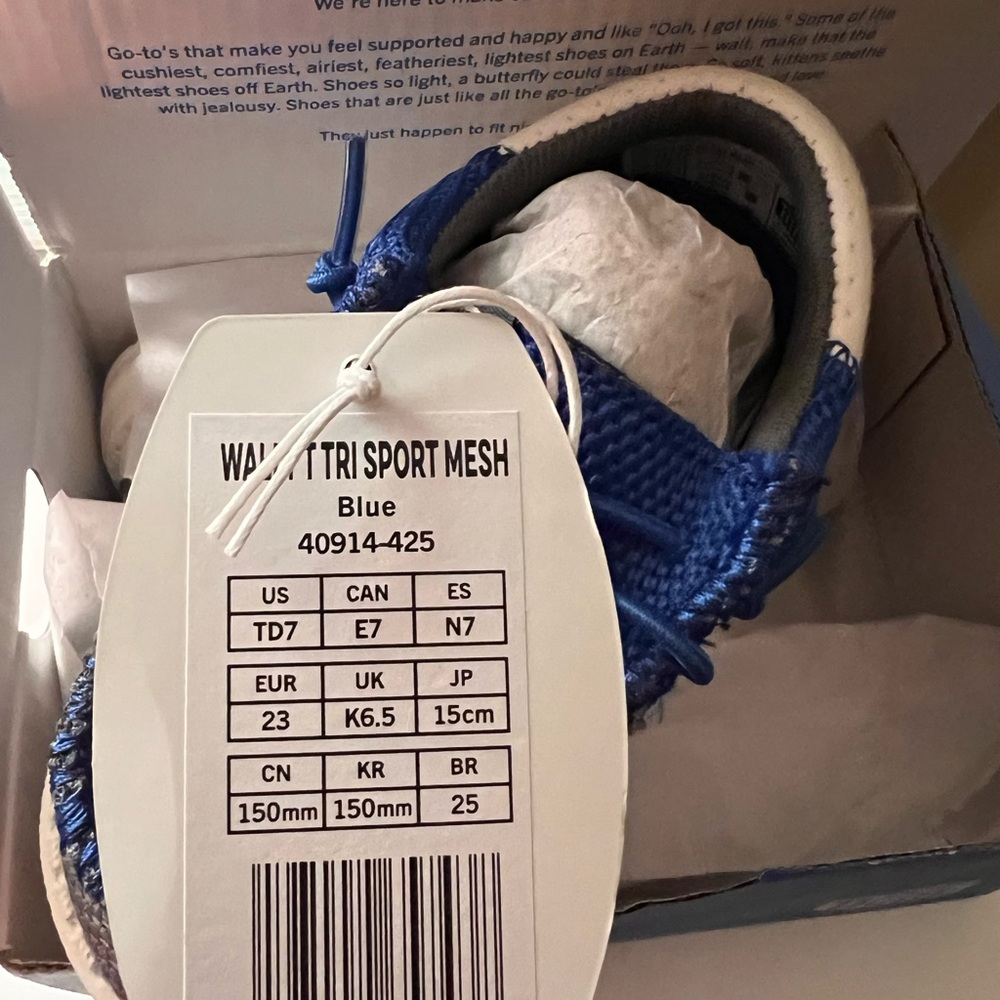 Blue boy hey dude shoes no tie